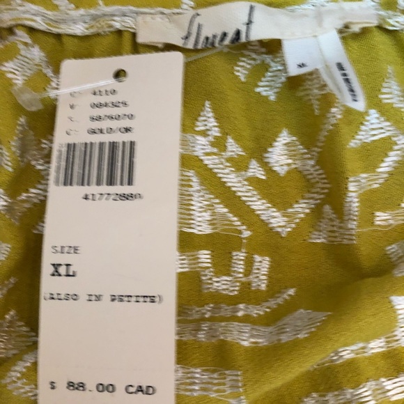 Anthropologie yellow green one shoulder crop top - Picture 3 of 3